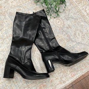 A2 boots